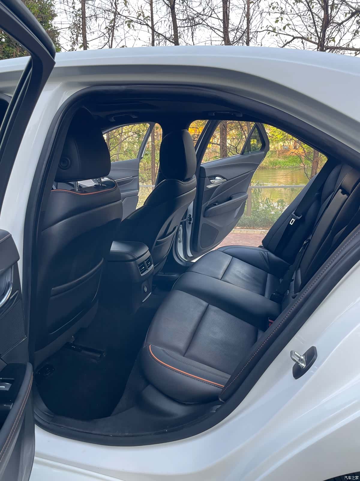 Cadillac CT4, 2021 27
