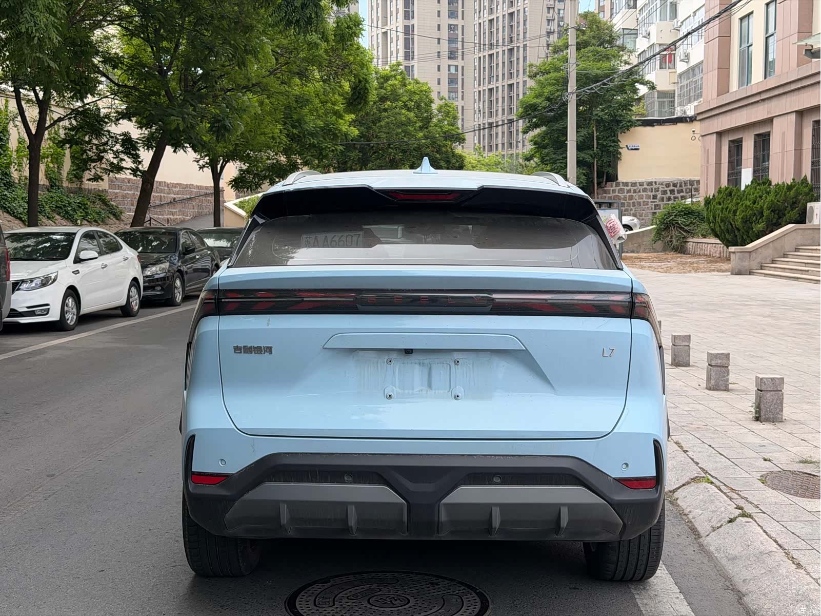 Geely Galaxy L7, 2023 9