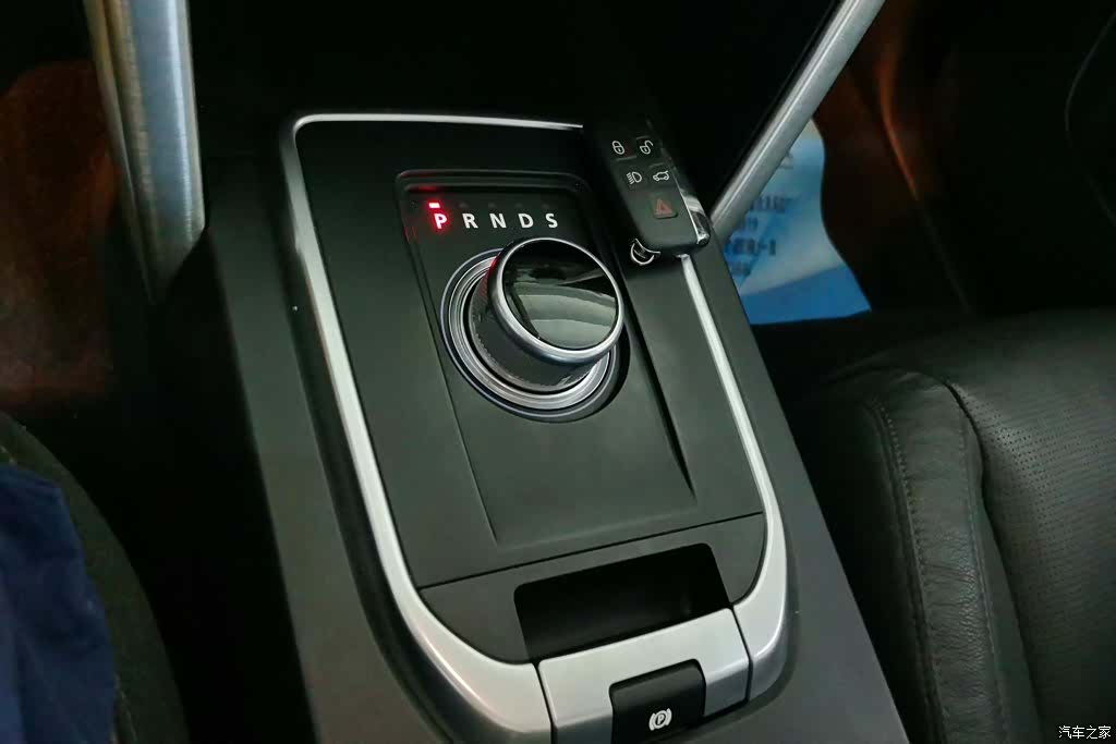 Land Rover Discovery, 2016 16