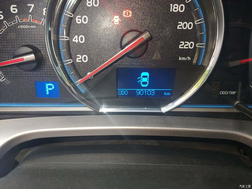 Toyota RAV4, 2014 все фото