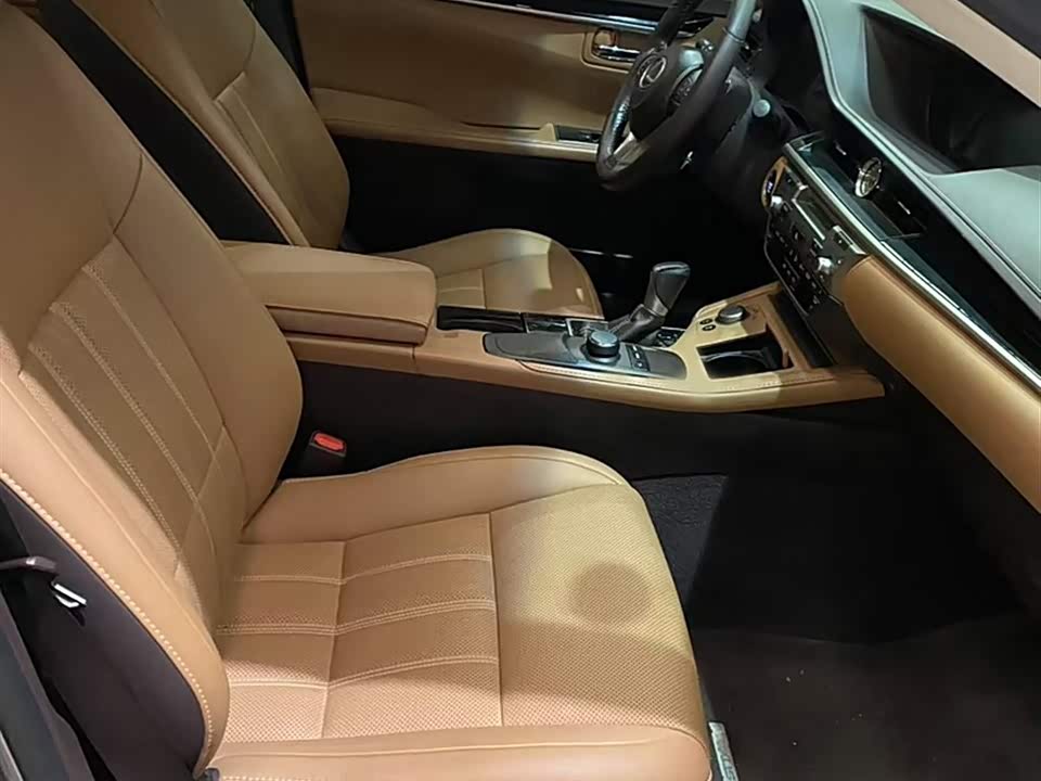 Lexus ES Lexus ES