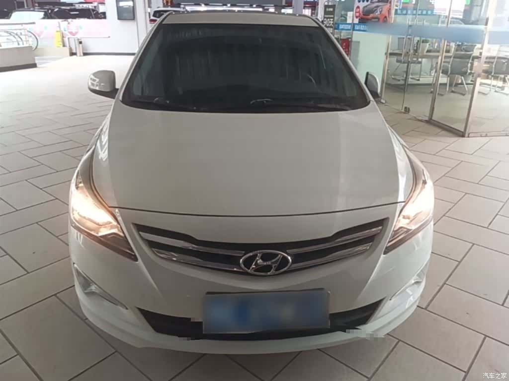 Hyundai GLS, 2016 3