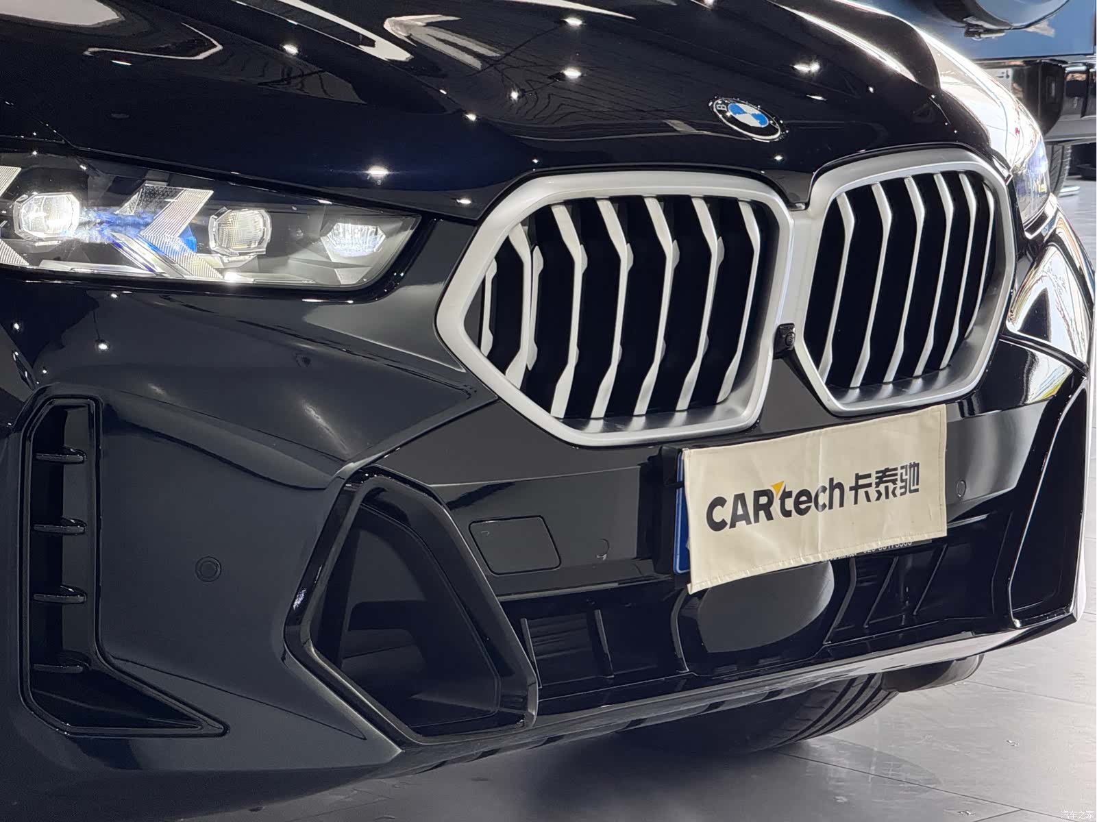 BMW X6, 2025 9