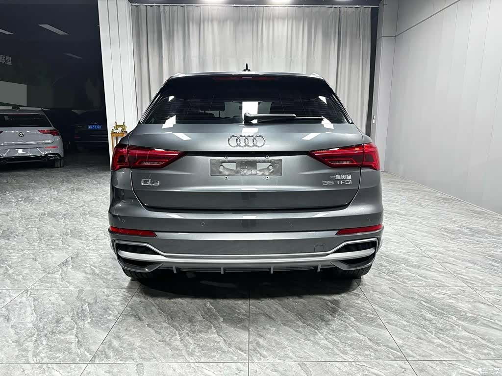 Audi Q3, 2022 все фото