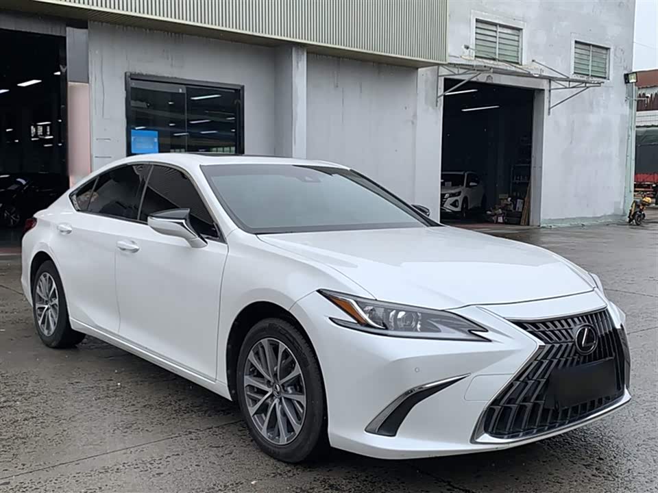 Lexus ES Lexus ES