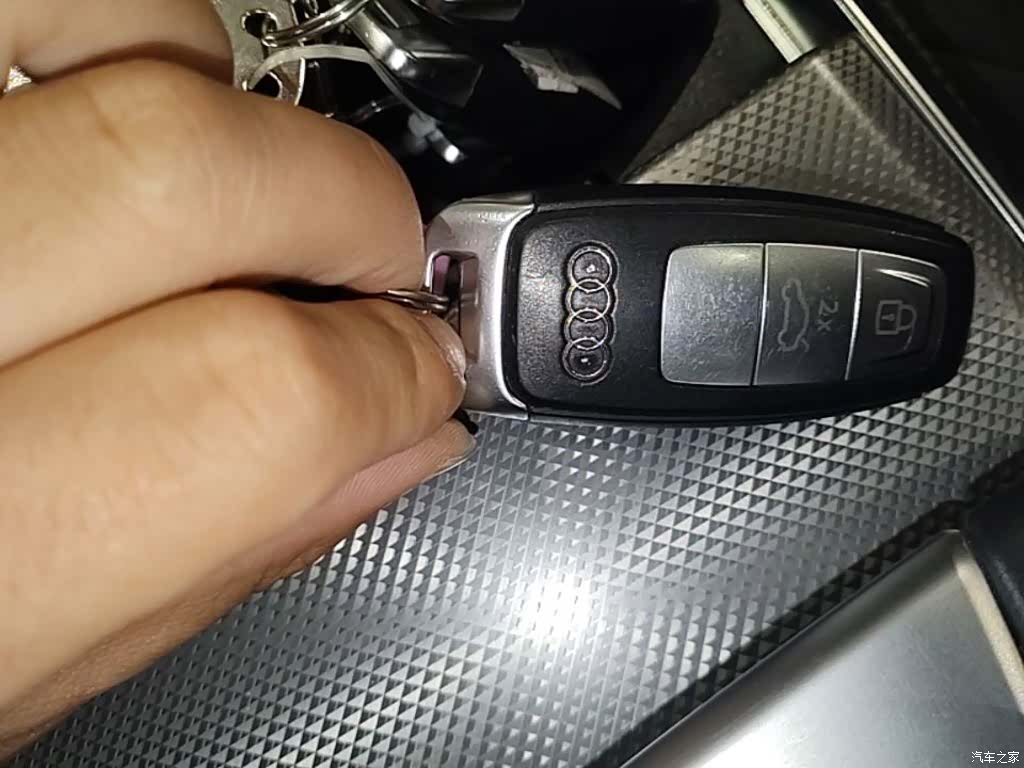 Audi A6L, 2021 9