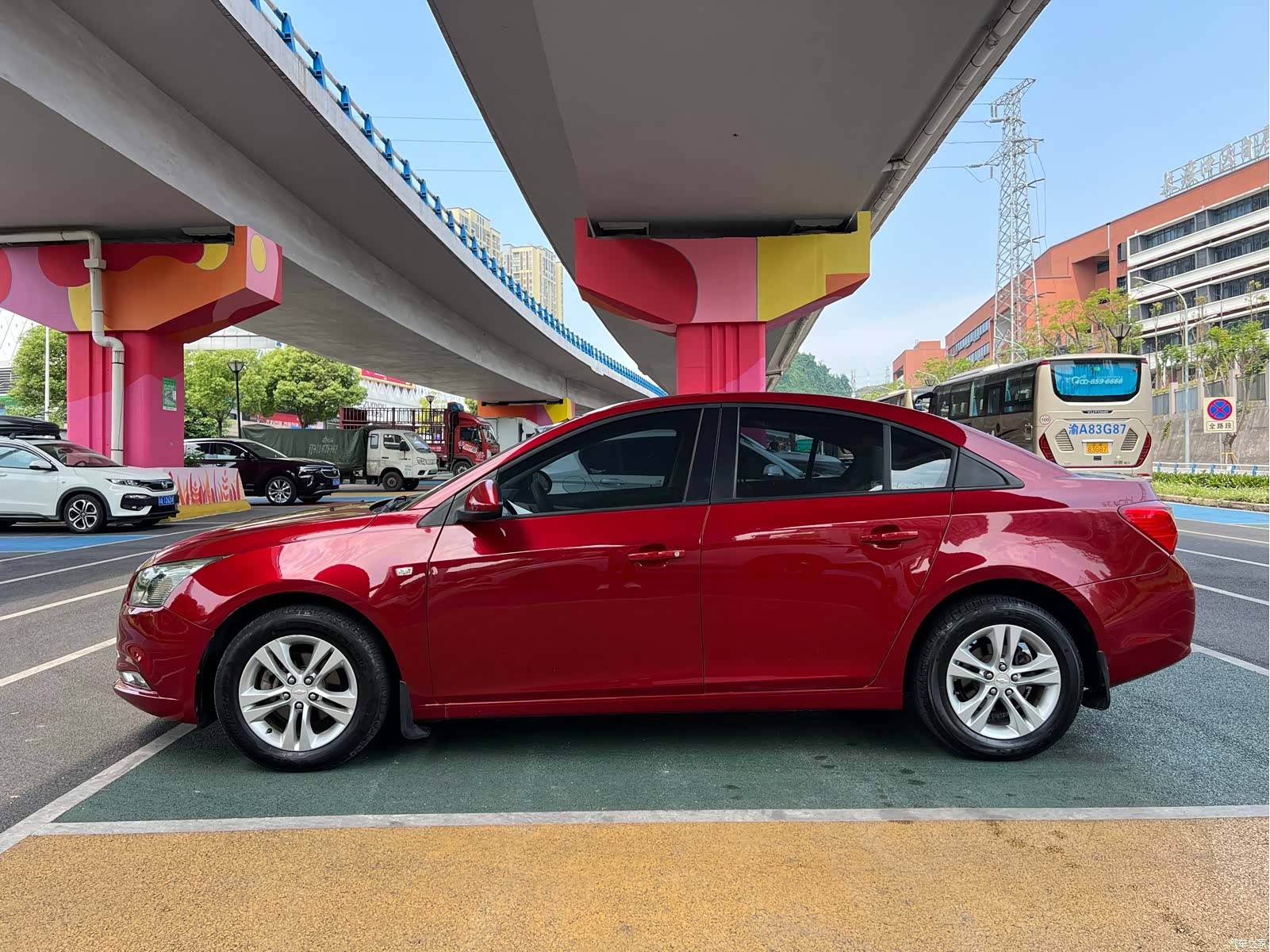 Chevrolet SE, 2015 все фото