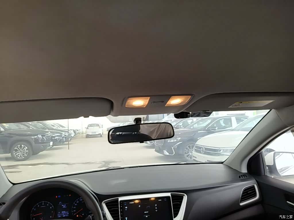 Hyundai GLS, 2018 18