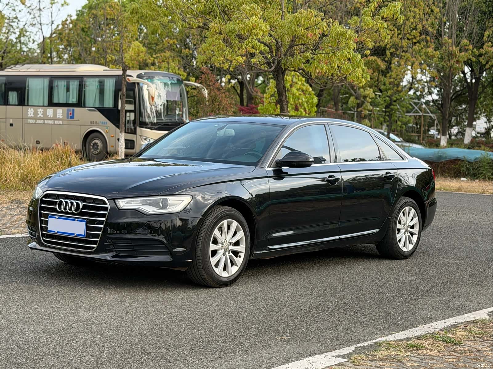 Audi A6L, 2013 1