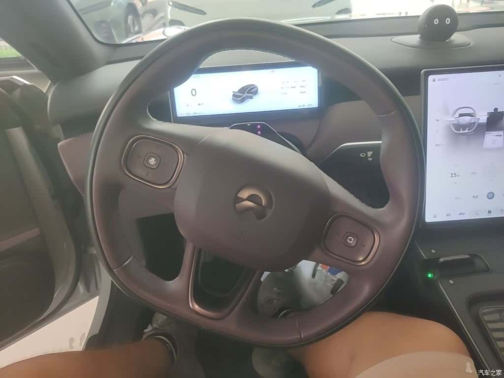 NIO ET5, 2024 11
