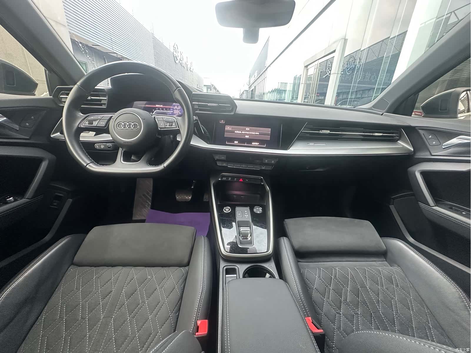 Audi A3, 2022 все фото