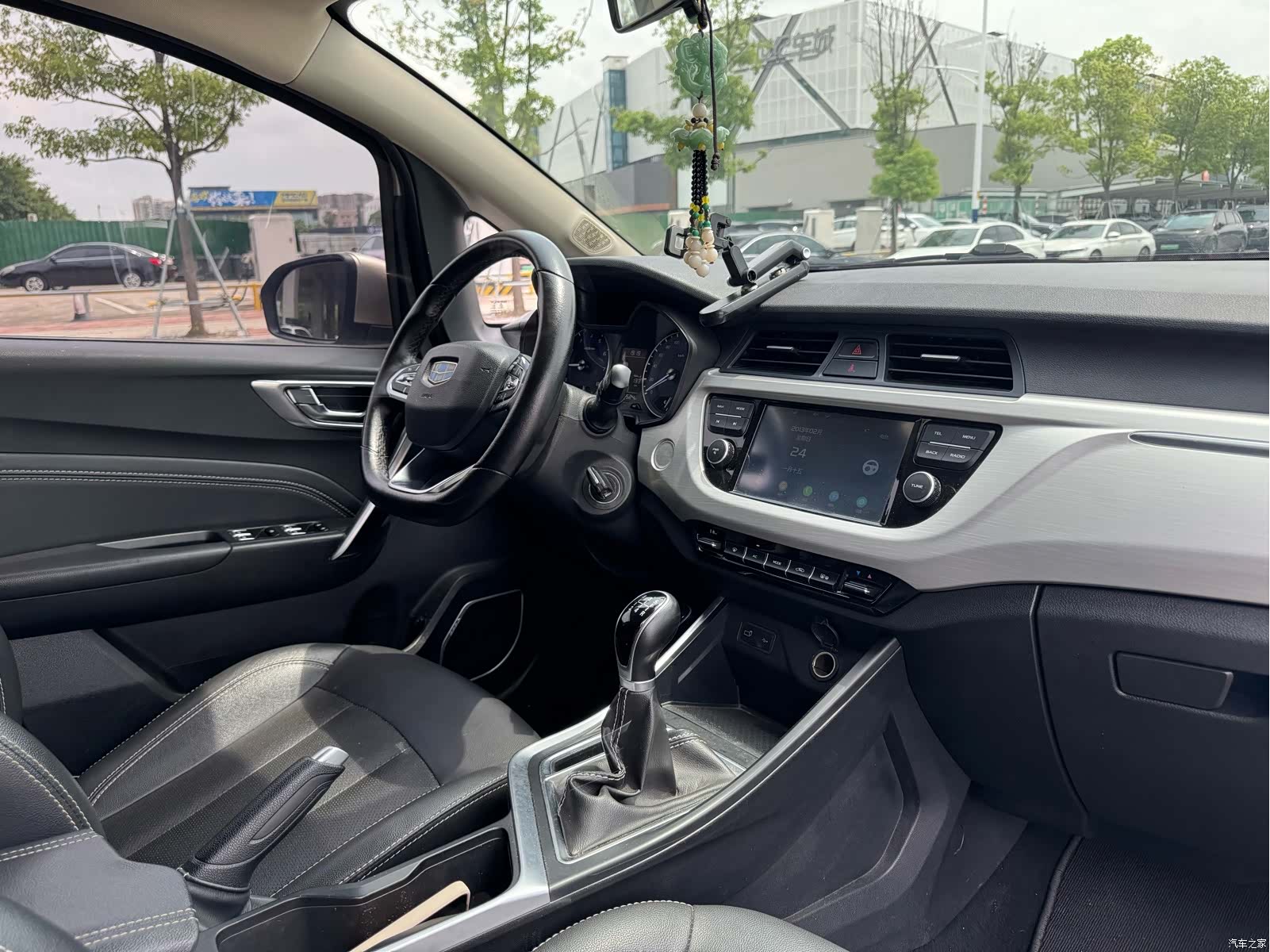 Geely X3, 2019 11