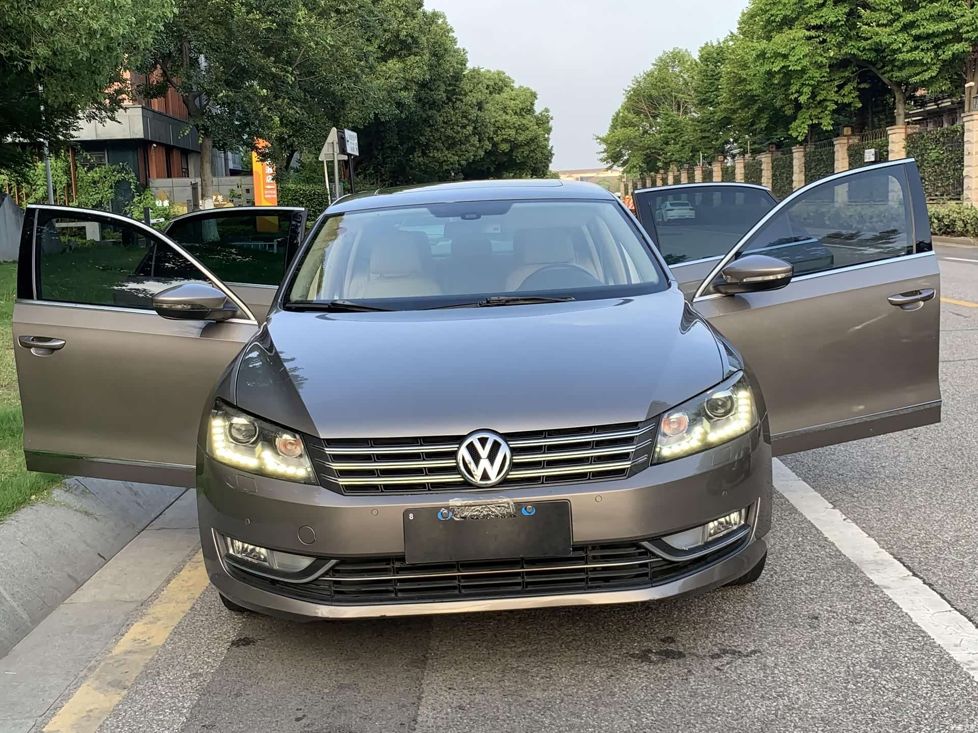 Volkswagen Passat, 2013 10