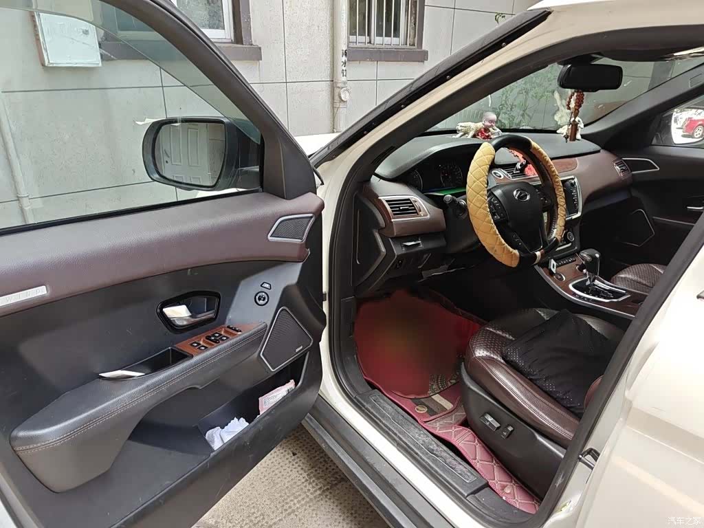 Landwind X7, 2015 14