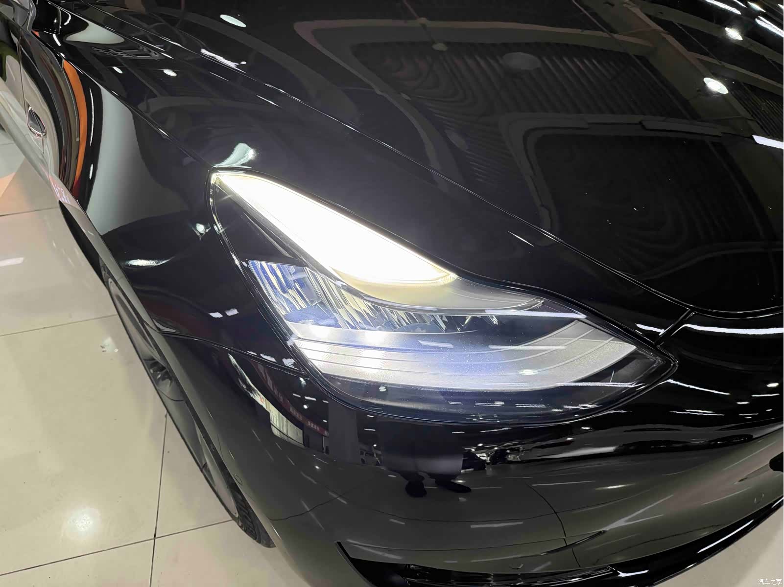 Tesla Model 3, 2020 4