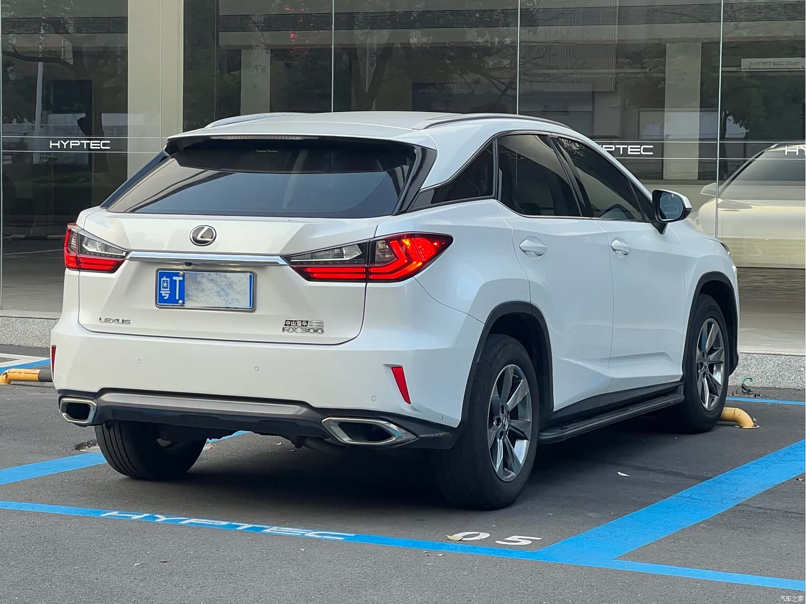 Lexus RX, 2018 9