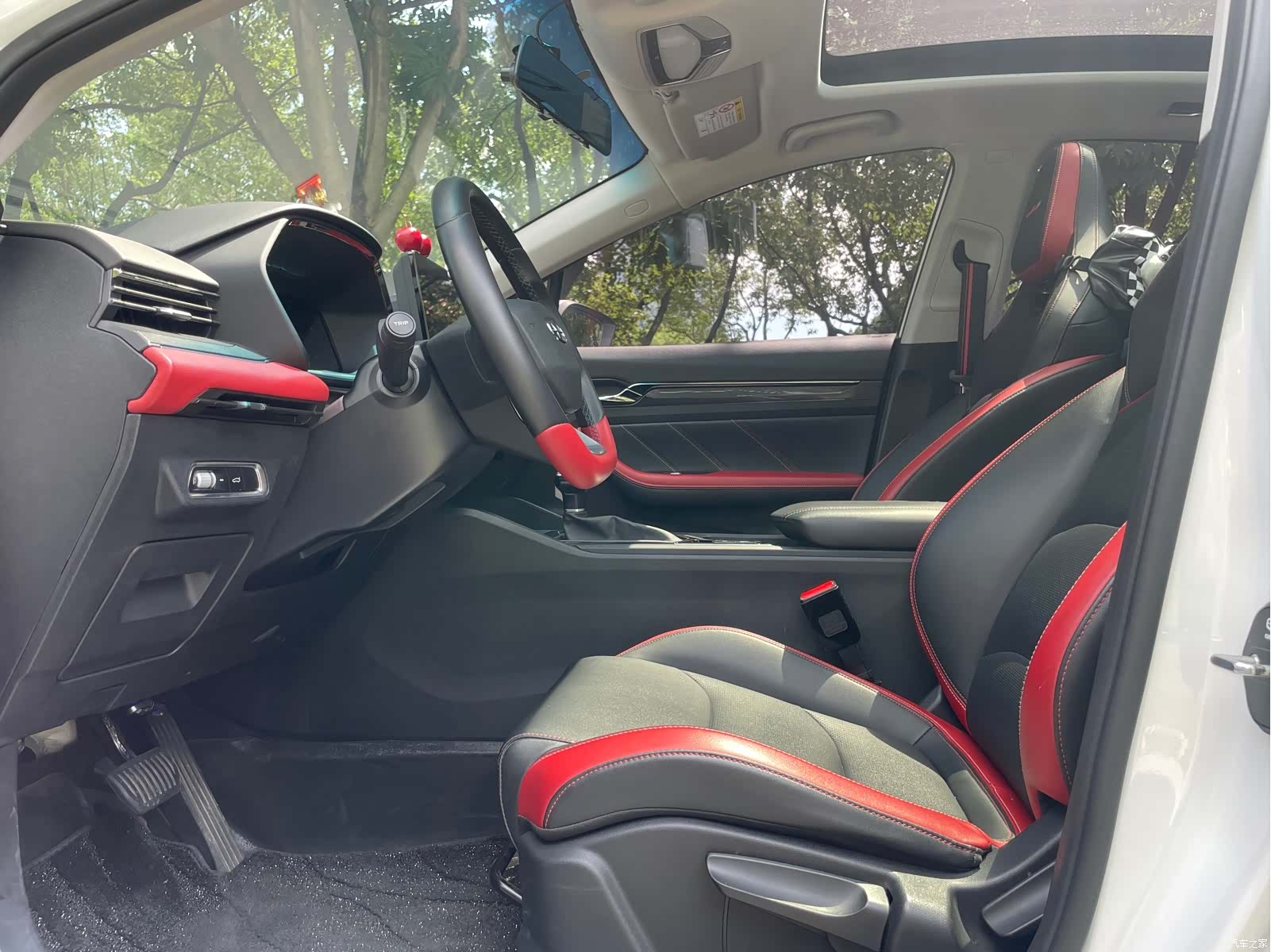Geely Emgrand, 2021 4