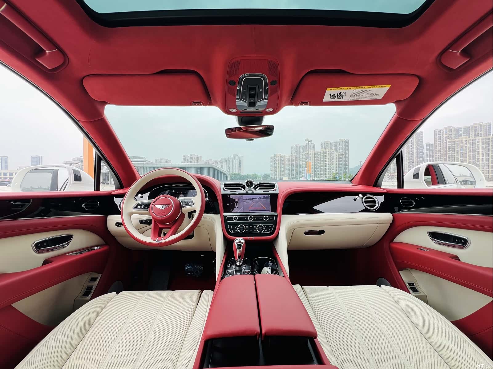 Bentley Bentayga, 2026 8