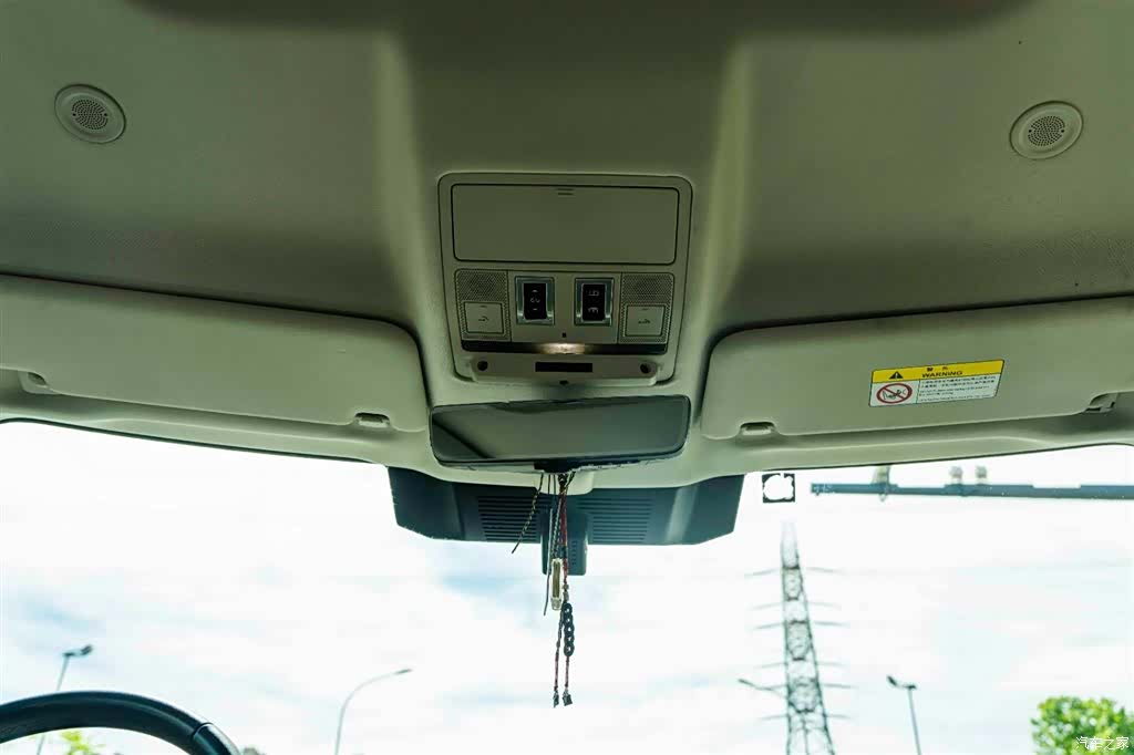 Land Rover Defender, 2021 16