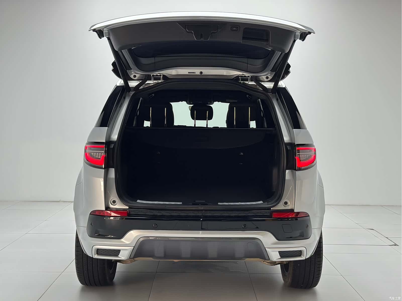 Land Rover Discovery, 2022 21