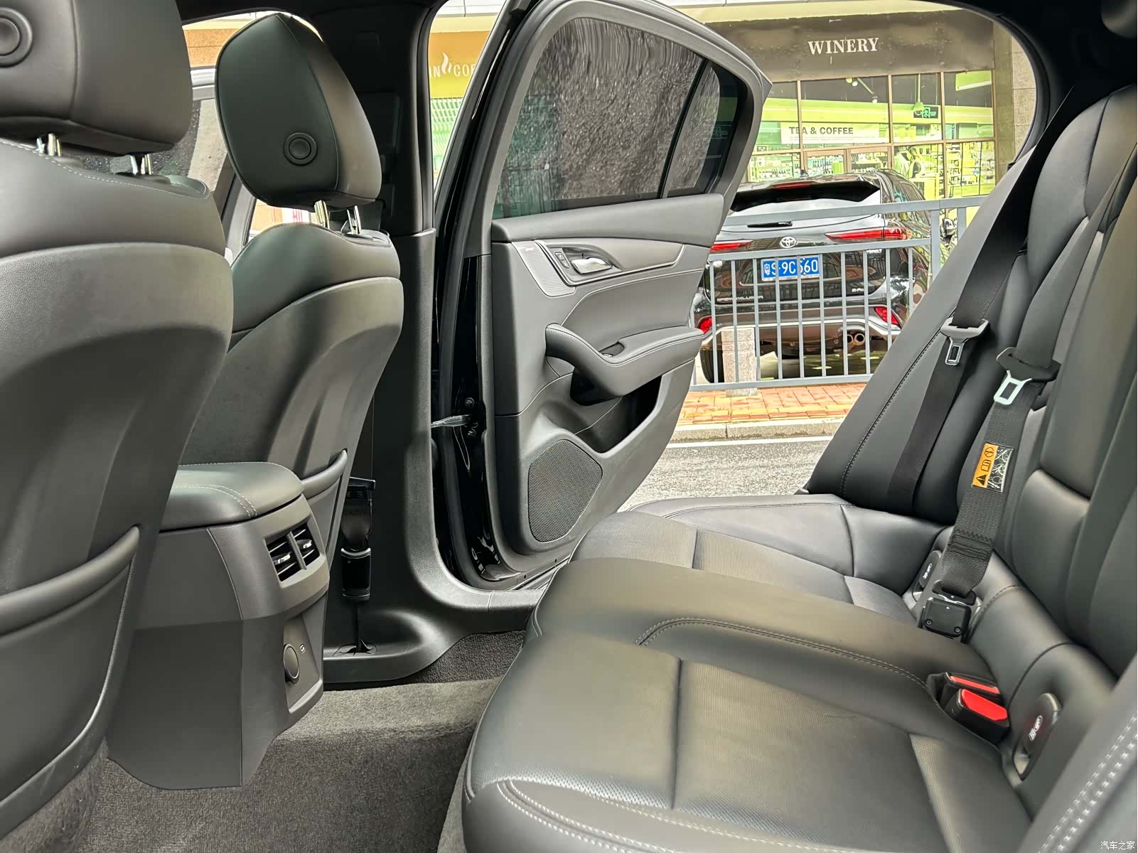 Cadillac CT5, 2023 11