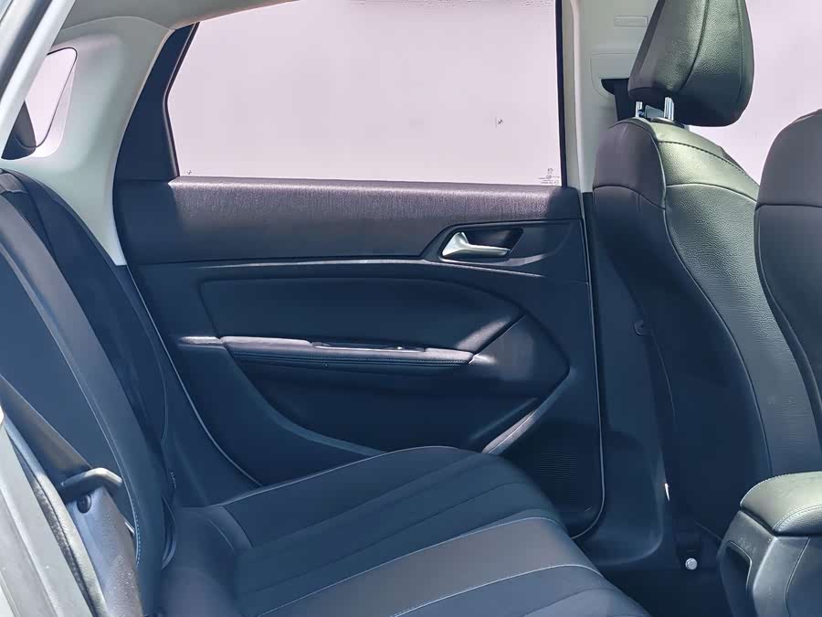 Peugeot 308 2017, фото 14