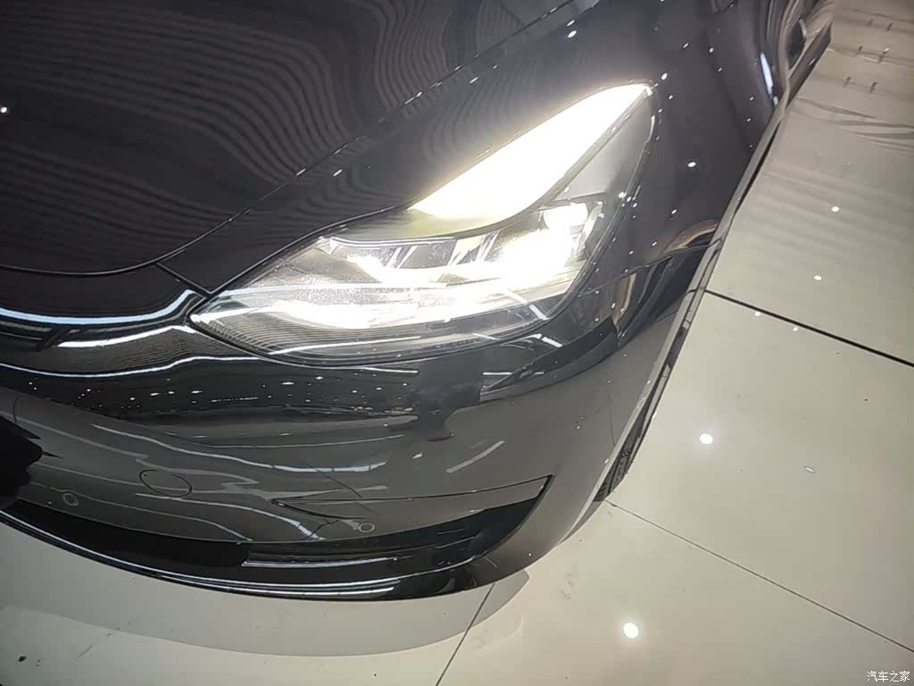 Tesla Model 3, 2021 24
