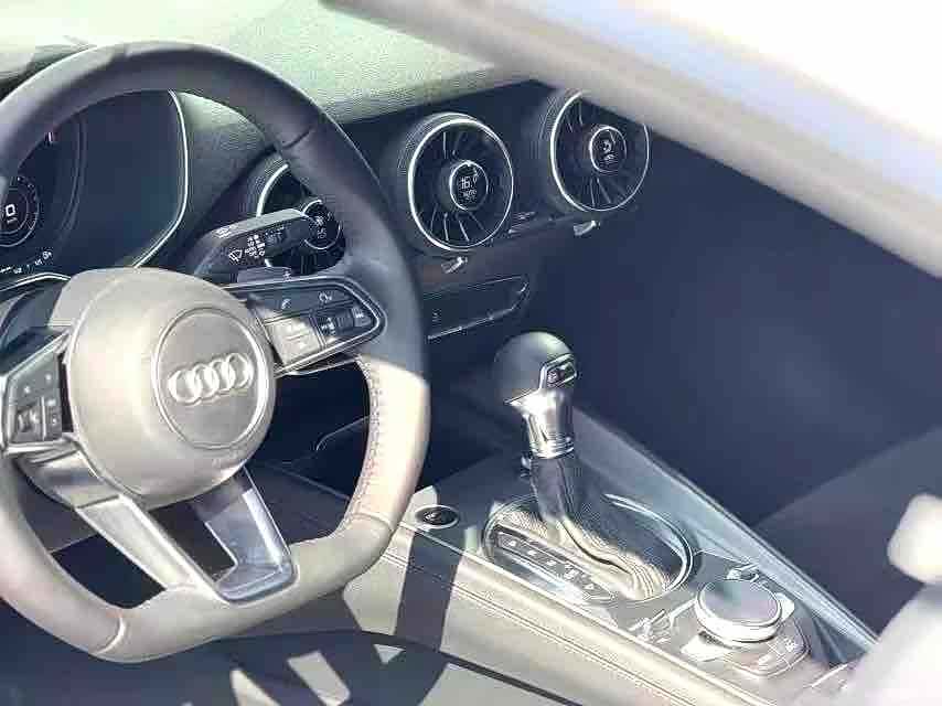 Audi TT, 2017 все фото