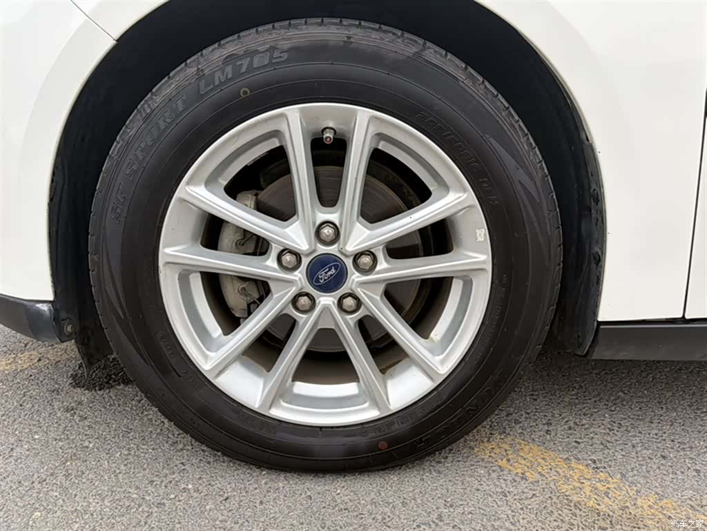 Ford Focus, 2019 25