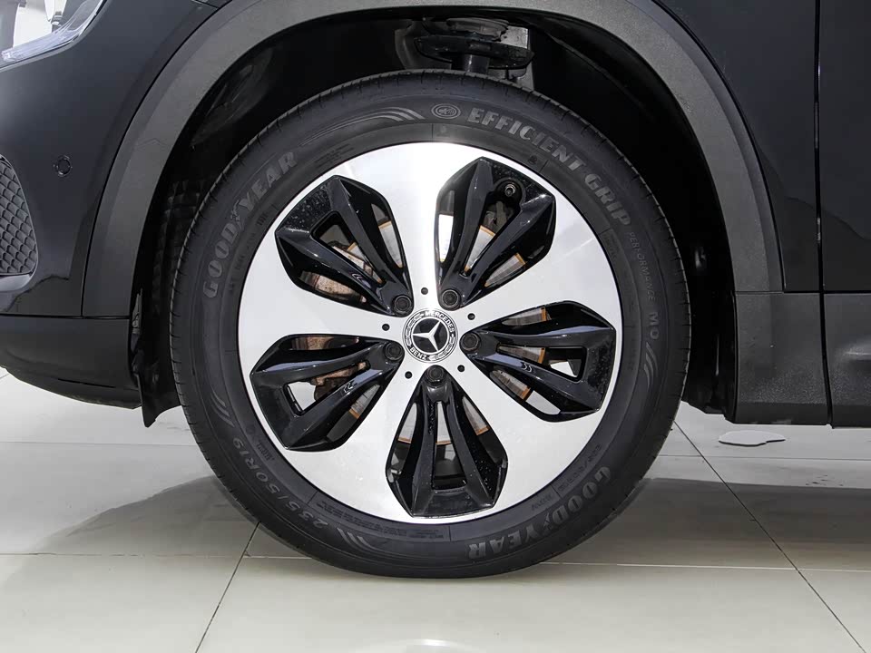 Mercedes-Benz GLB Mercedes-Benz GLB