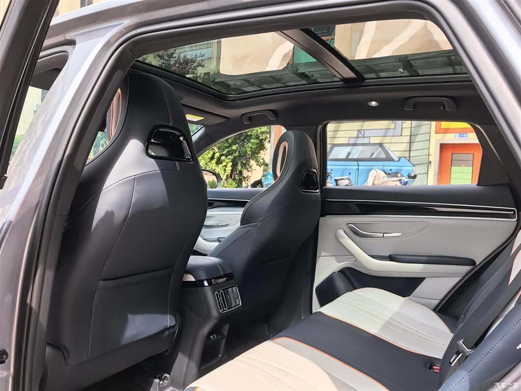 BYD Song, 2023 8