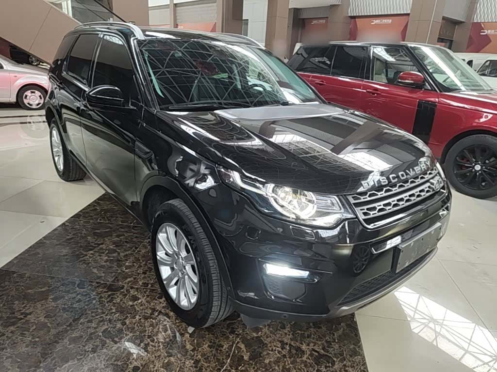 Land Rover Discovery, 2019 4