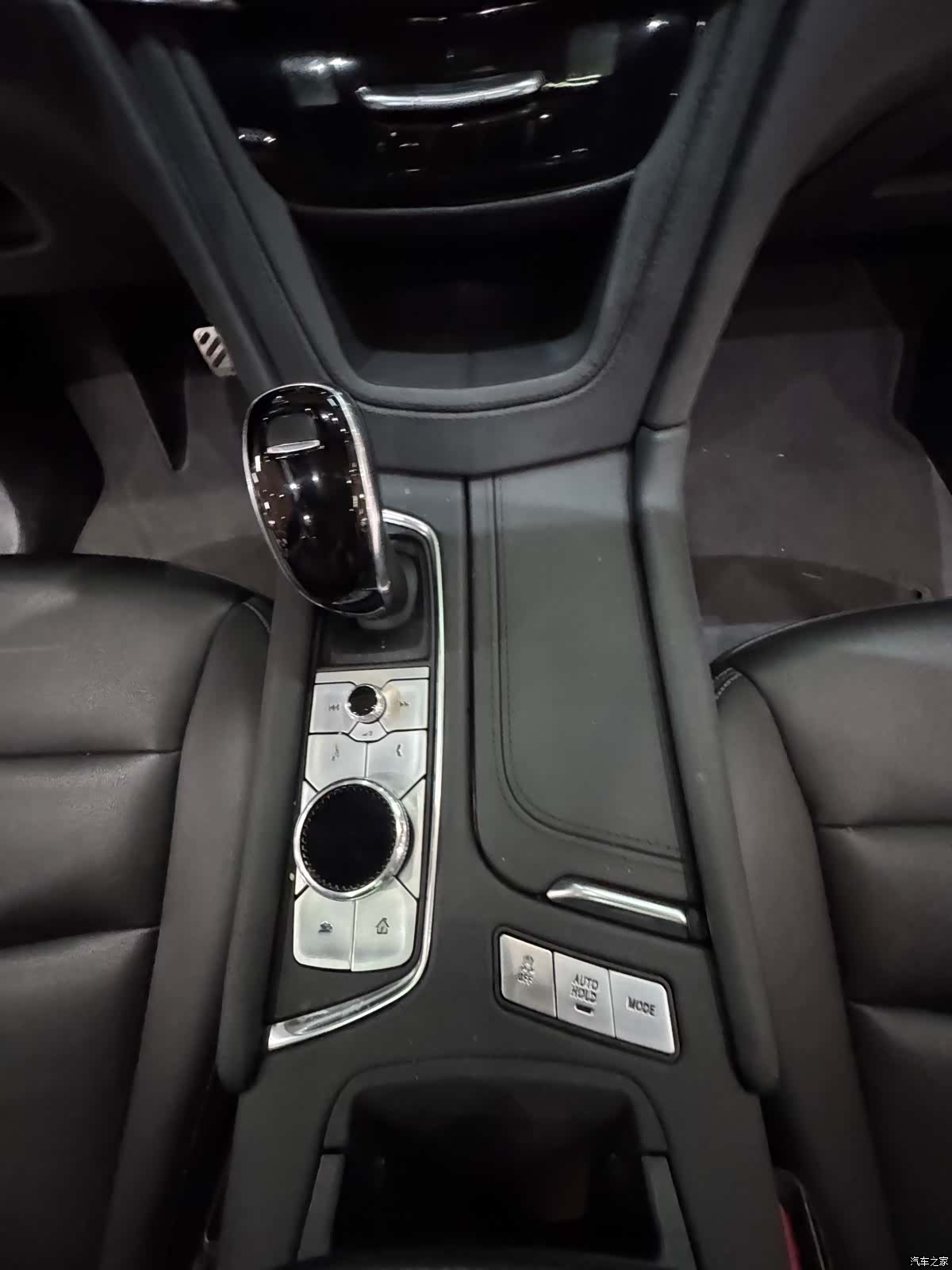 Cadillac XT5, 2022 23