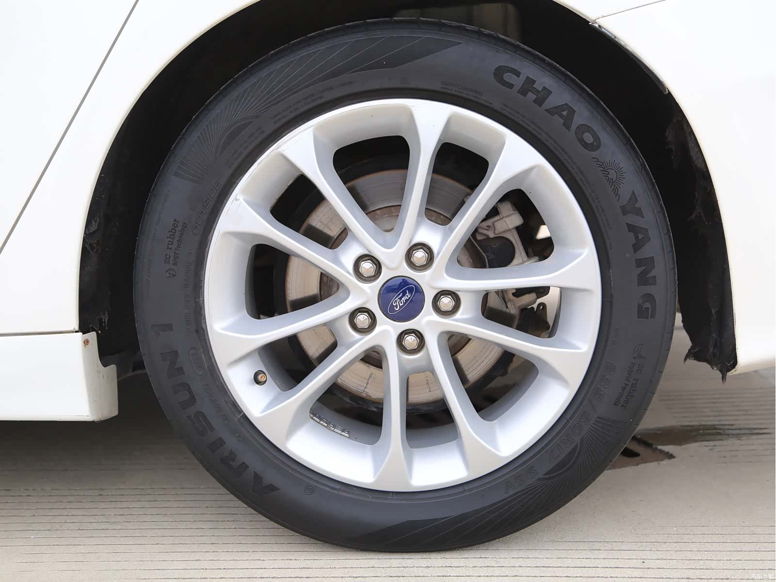 Ford Mondeo, 2018 18
