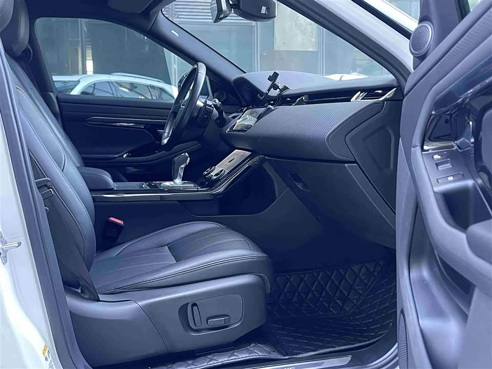 Land Rover Range Rover Aurora