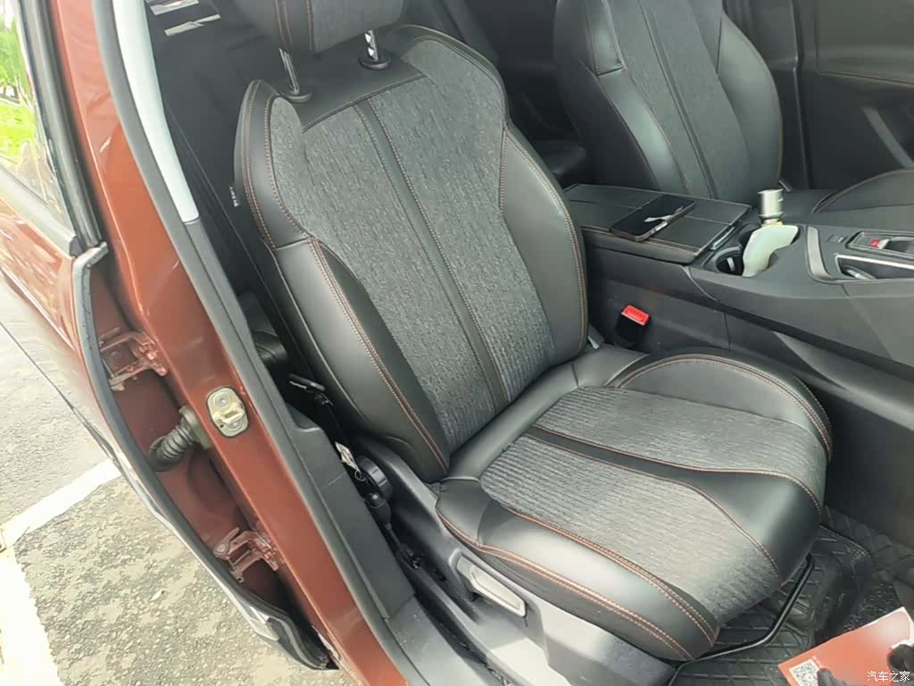 Peugeot 4008, 2018 25