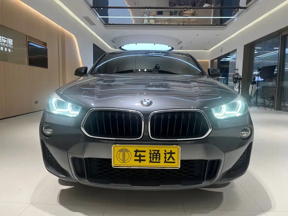 BMW X2