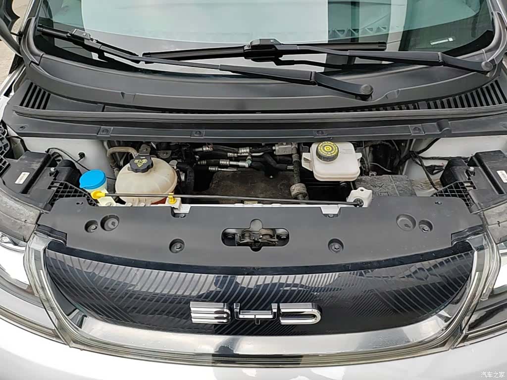 BYD Dolphin, 2022 20
