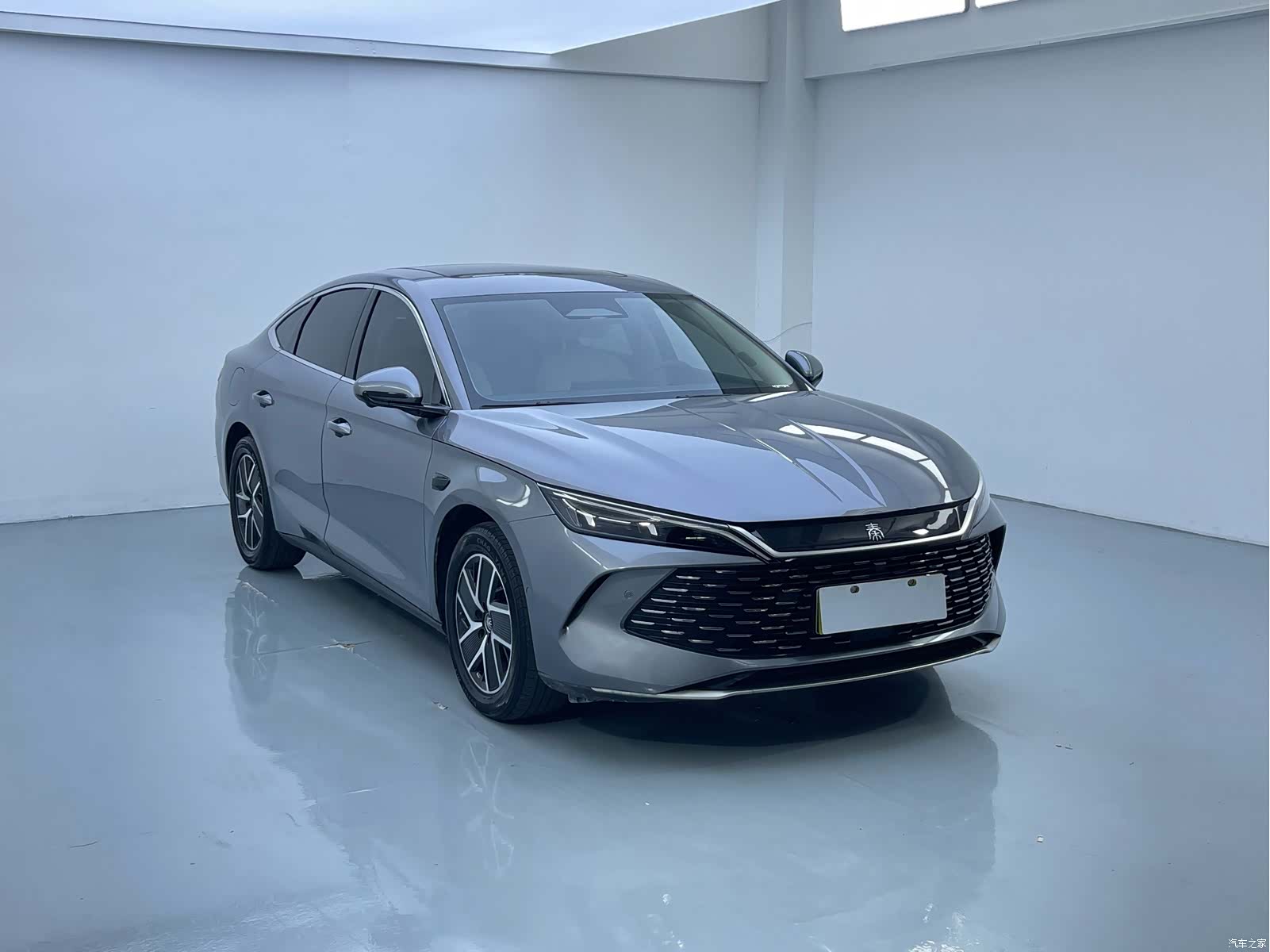 BYD Qin, 2025 1