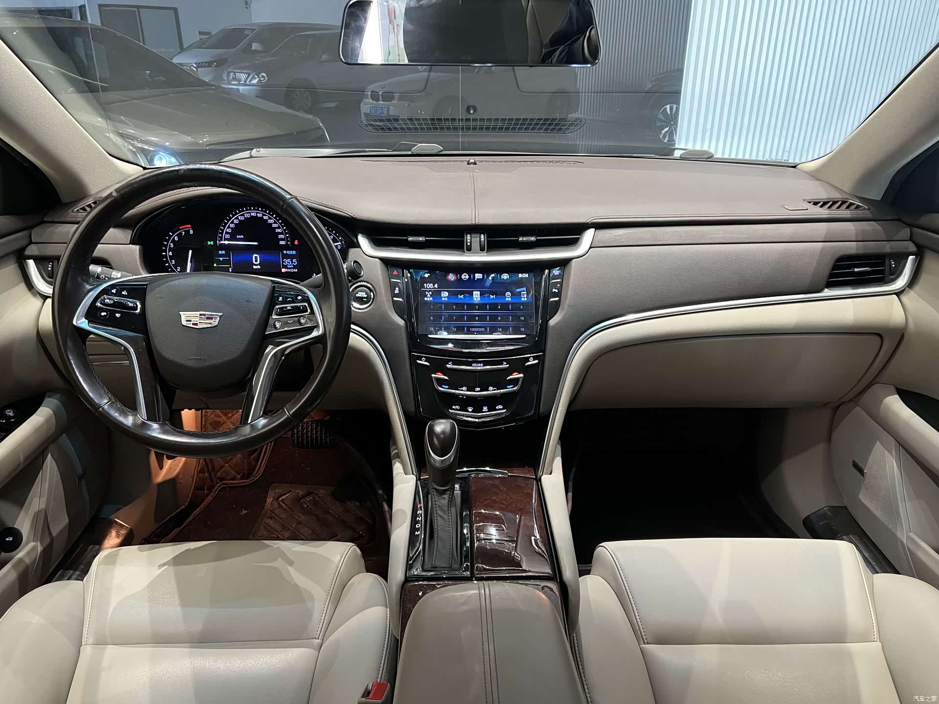 Cadillac XTS, 2017 7