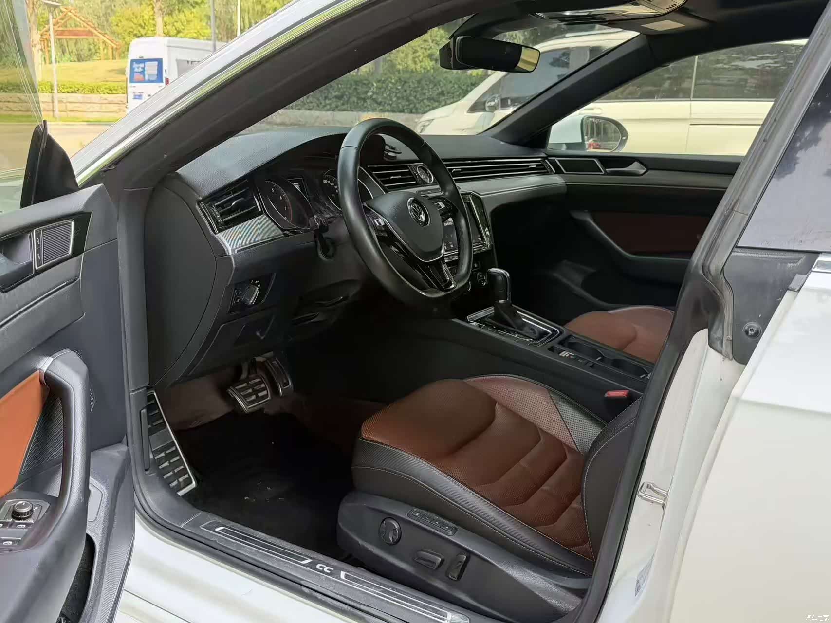 Volkswagen CC, 2019 9