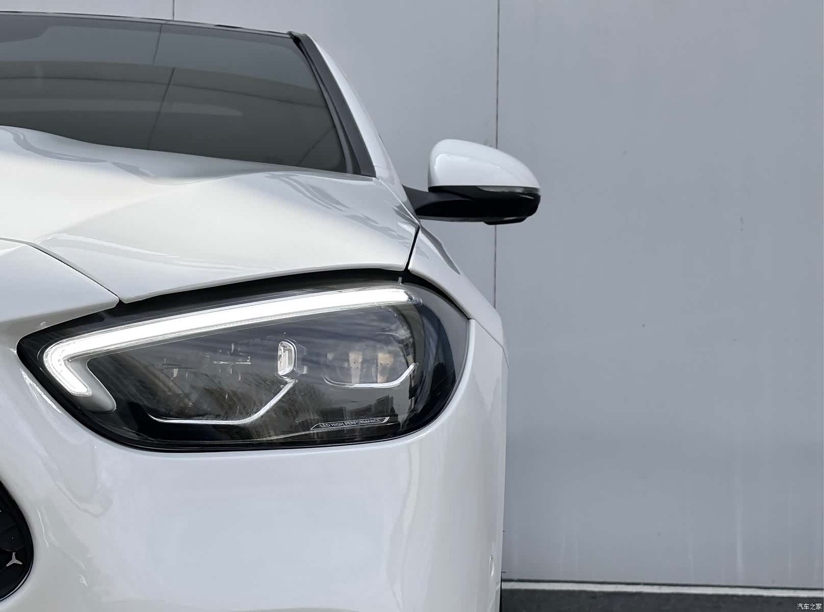 Mercedes-Benz C-Class, 2025 23