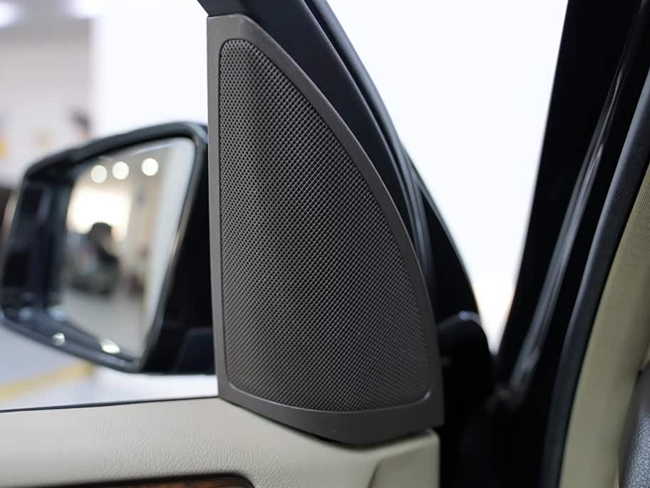 Mercedes-Benz M class