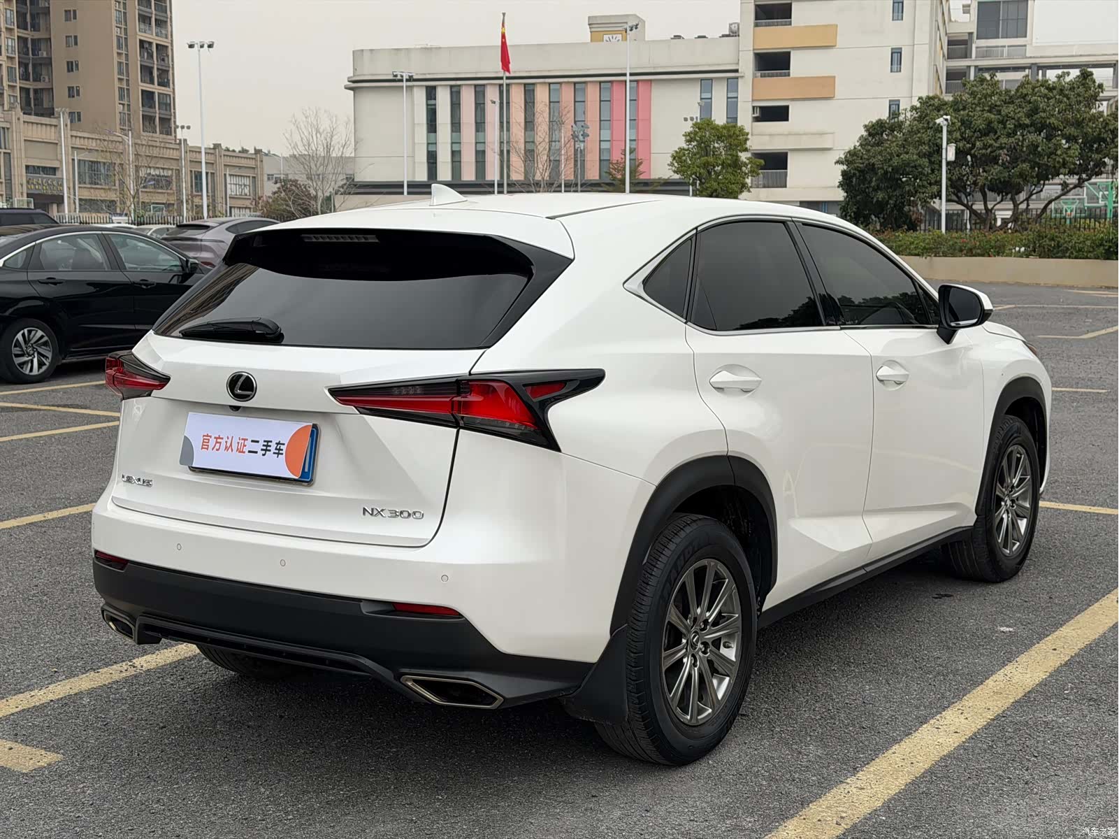 Lexus NX, 2019 8