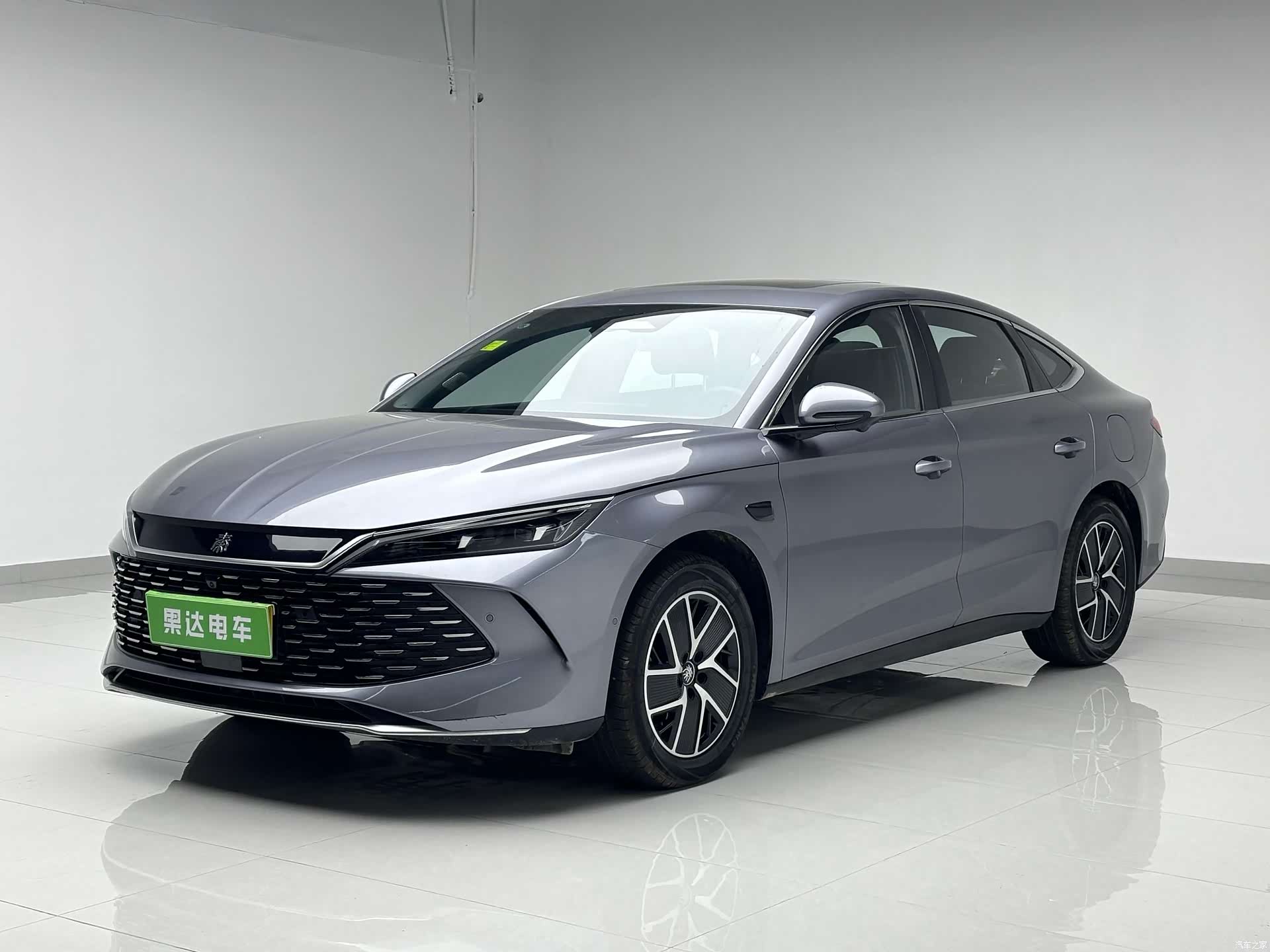 BYD Qin, 2025 1