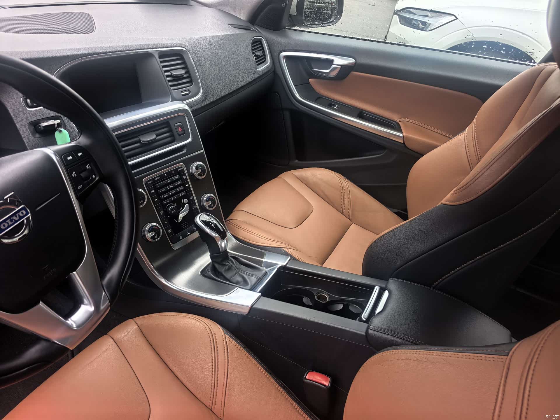 Volvo S60, 2015 14