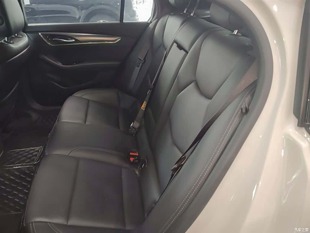 Cadillac CT5, 2024 17