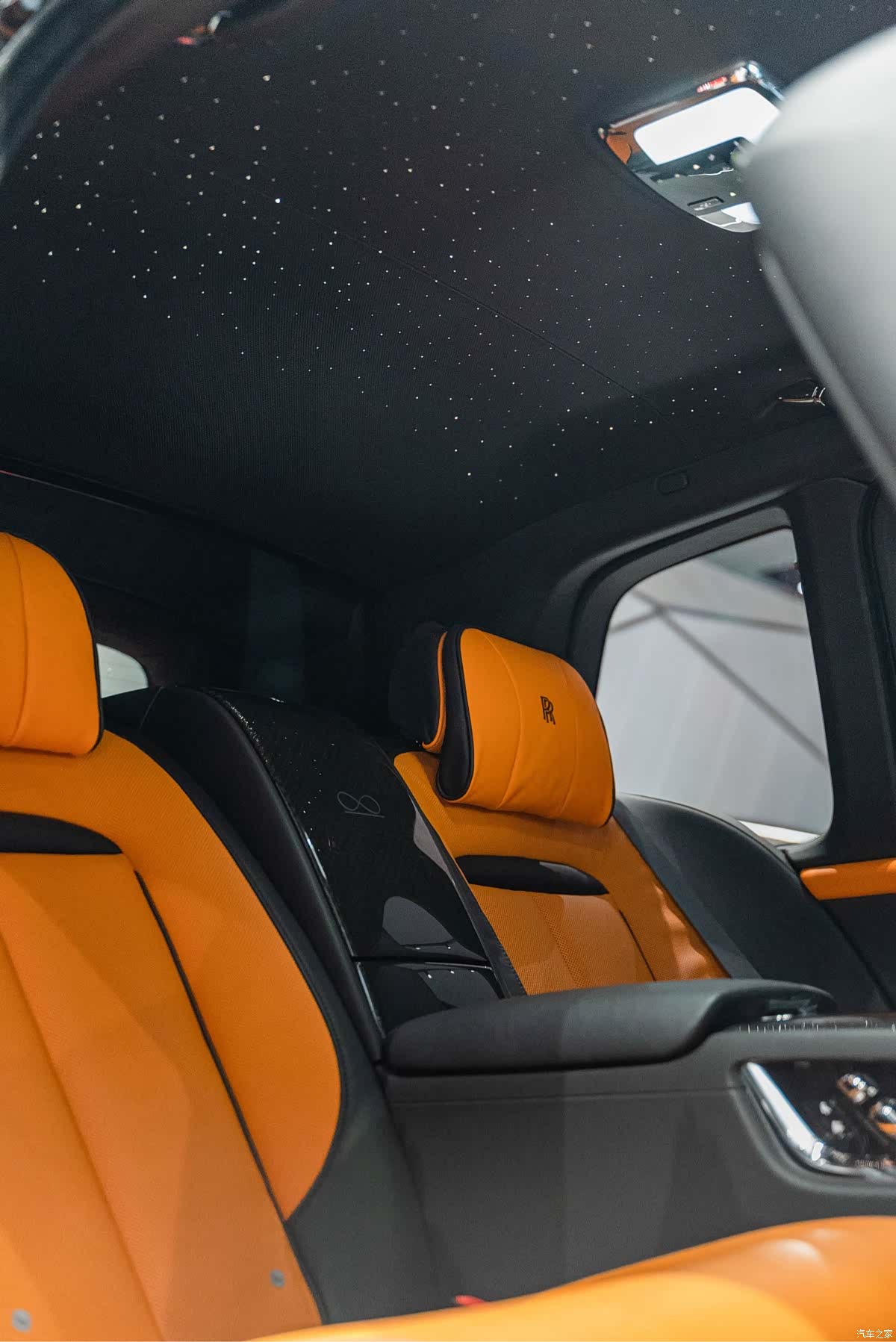 Rolls-Royce Cullinan, 2022 36