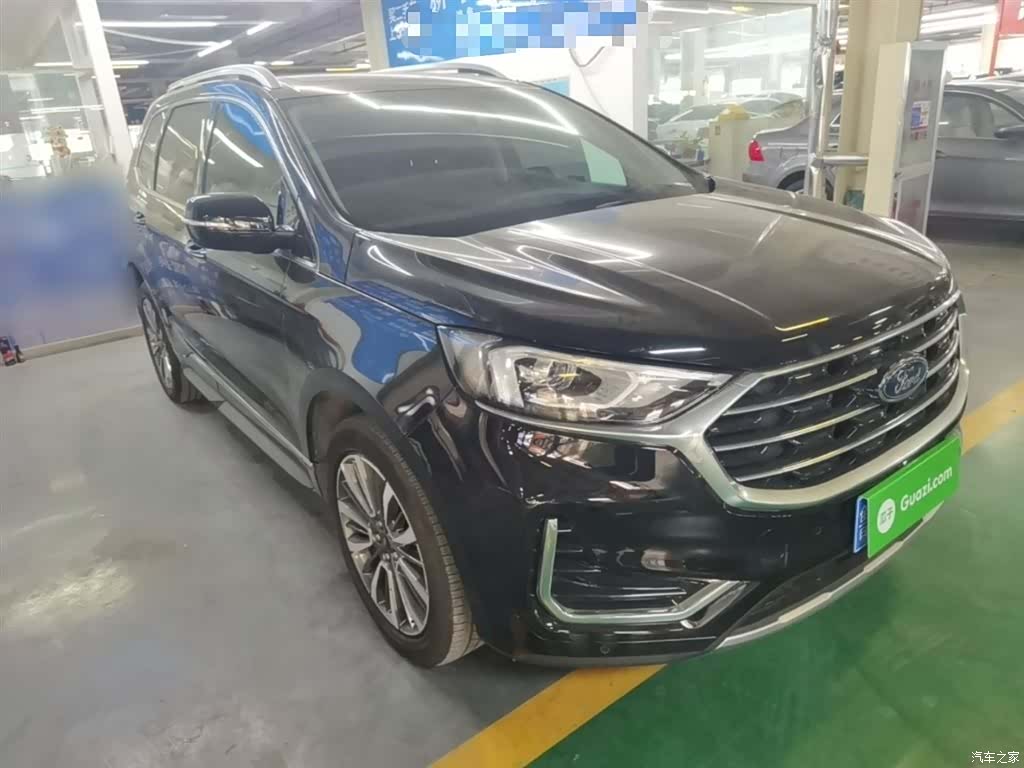 Ford Edge, 2023 4