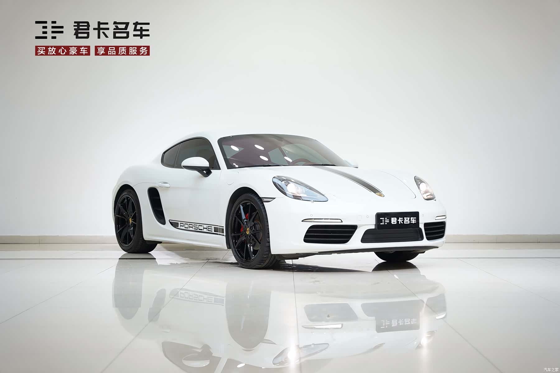 Porsche Cayman, 2022 все фото